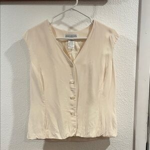 100% Silk Jones New York Beige vest/top.